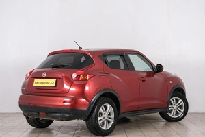 Внедорожник Nissan Juke 2011 года, 989000 рублей, Красноярск