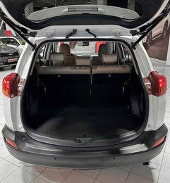 Внедорожник Toyota RAV4 2014 года, 1730000 рублей, Красноярск