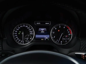 Внедорожник Mercedes-benz GLA-класс 2014 года, 2599777 рублей, Москва