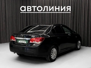 Седан Chevrolet Cruze 2011 года, 499000 рублей, Красноярск