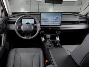 Внедорожник Toyota RAV4 2026 года, 4400000 рублей, Тюмень