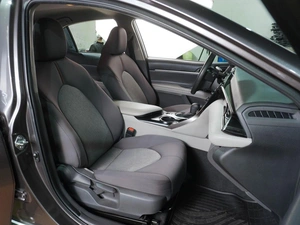 Седан Toyota Camry 2020 года, 2599000 рублей, Воронеж