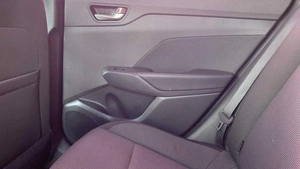 Седан Hyundai Solaris 2017 года, 1140000 рублей, Солонцы