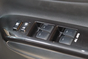 Минивэн Toyota Wish 2012 года, 1529000 рублей, Омск
