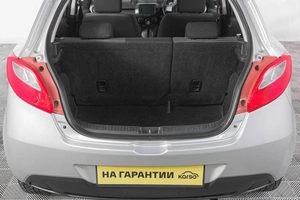 Хетчбэк Mazda Demio 2010 года, 589000 рублей, Кемерово