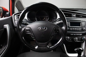 Хетчбэк Kia Ceed 2018 года, 1199000 рублей, Оренбург