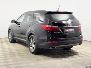 Внедорожник Hyundai Grand Santa Fe 2014 года, 1796200 рублей, Казань