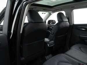 Внедорожник Toyota Highlander 2026 года, 5880046 рублей, Москва