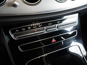 Седан Mercedes-benz E-класс 2018 года, 2799000 рублей, Воронеж