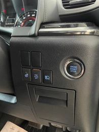 Минивэн Toyota Alphard 2019 года, 4097000 рублей, Солонцы