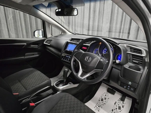 Хетчбэк Honda Fit 2016 года, 879000 рублей, Красноярск