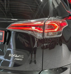 Внедорожник Toyota RAV4 2016 года, 2457000 рублей, Красноярск