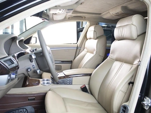 Седан BMW 7 серия 2005 года, 2159000 рублей, Омск