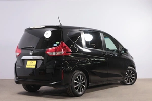 Минивэн Honda Freed 2017 года, 1559000 рублей, Новосибирск