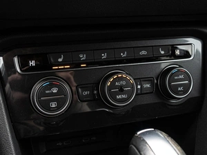 Внедорожник Volkswagen Tiguan 2020 года, 3150000 рублей, Краснодар