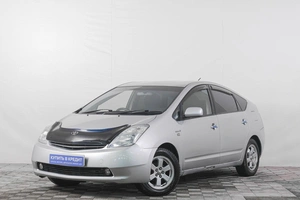 Лифтбек Toyota Prius 2010 года, 649000 рублей, Кемерово