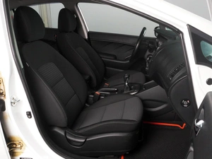 Седан Kia Cerato 2015 года, 1349000 рублей, Красный Пахарь