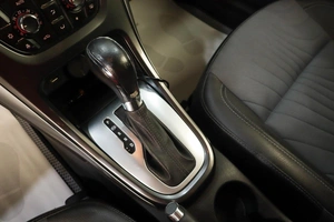 Хетчбэк Opel Astra 2013 года, 699000 рублей, Челябинск