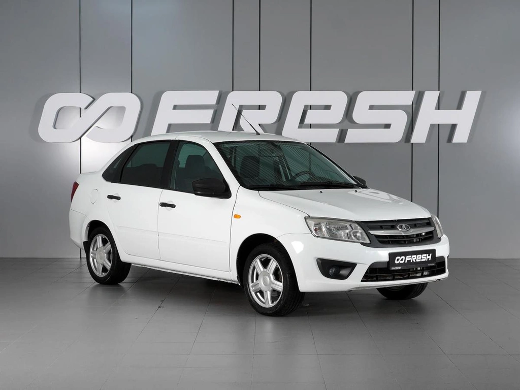 Седан ВАЗ (LADA) Granta 2016 года, 680000 рублей, Минеральные Воды