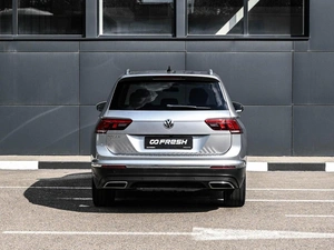 Внедорожник Volkswagen Tiguan Allspace 2019 года, 2544000 рублей, Кирилловка