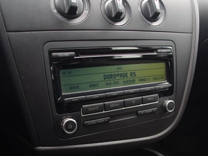 Хетчбэк SEAT Leon 2011 года, 1099000 рублей, Владимир