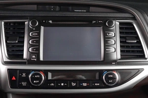 Внедорожник Toyota Highlander 2015 года, 3549000 рублей, Тюмень