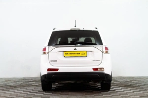 Внедорожник Mitsubishi Outlander 2013 года, 1239000 рублей, Сургут