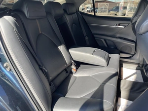Седан Toyota Camry 2018 года, 2290000 рублей, Ярославль