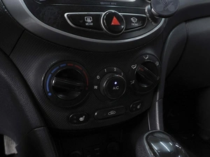 Седан Hyundai Solaris 2015 года, 910000 рублей, Ростов-на-Дону