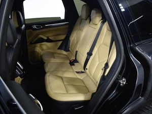 Внедорожник Porsche Cayenne 2015 года, 3224900 рублей, Казань