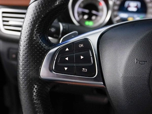 Седан Mercedes-benz CLS-класс 2015 года, 2998527 рублей, Москва