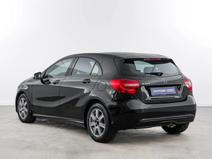 Хетчбэк Mercedes-benz A-класс 2013 года, 1327077 рублей, Москва