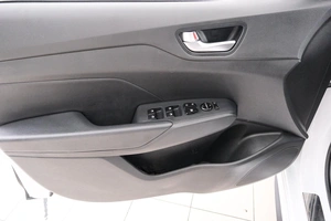 Седан Hyundai Solaris 2024 года, 2249000 рублей, Красноярск