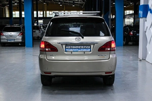 Минивэн Toyota Ipsum 2001 года, 768000 рублей, Солонцы