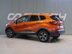 Внедорожник Renault Kaptur 2018 года, 1379000 рублей, Петрозаводск