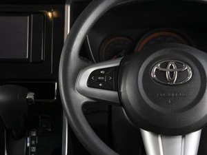 Хетчбэк Toyota Tank 2019 года, 1090000 рублей, Омск