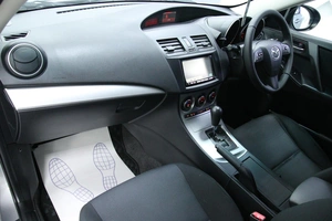 Хетчбэк Mazda Axela 2010 года, 978000 рублей, Солонцы