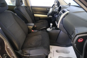 Внедорожник Nissan X-Trail 2013 года, 1399000 рублей, Омск