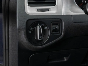 Хетчбэк Volkswagen Golf 2016 года, 1345000 рублей, Тюмень