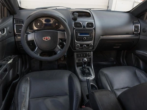 Хетчбэк Geely Emgrand EC7 2013 года, 469000 рублей, Саратов