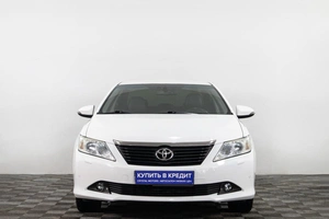 Седан Toyota Camry 2012 года, 1569000 рублей, Сургут