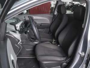 Хетчбэк Chevrolet Aveo 2013 года, 780000 рублей, Ростов-на-Дону