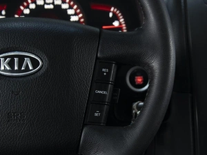 Внедорожник Kia Mohave 2011 года, 1495000 рублей, Омск