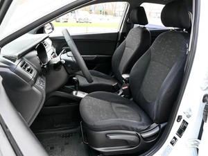 Седан Kia Rio 2012 года, 989000 рублей, Волгоград