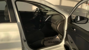 Седан Hyundai Solaris 2014 года, 990000 рублей, Смоленск