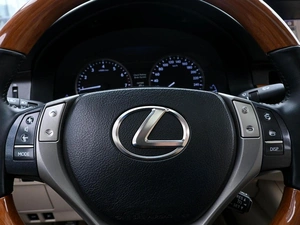 Седан Lexus ES 2012 года, 1780000 рублей, Волгоград