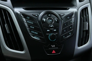 Хетчбэк Ford Focus 2013 года, 798000 рублей, Солонцы