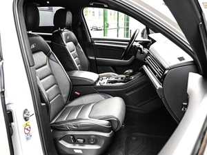 Внедорожник Volkswagen Touareg 2018 года, 3759000 рублей, Кирилловка
