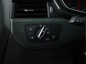 Седан Audi A4 2015 года, 2099444 рублей, Москва