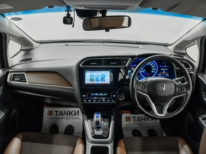 Универсал Honda Shuttle 2015 года, 1300000 рублей, Красноярск